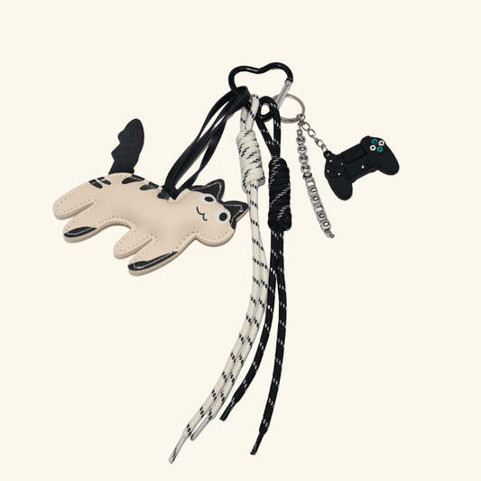 Agluu Custom Bag Charm Pendant - Leather Cat Style